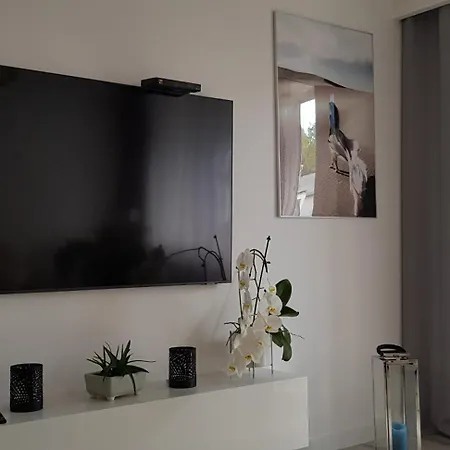 I * Γκντίνια